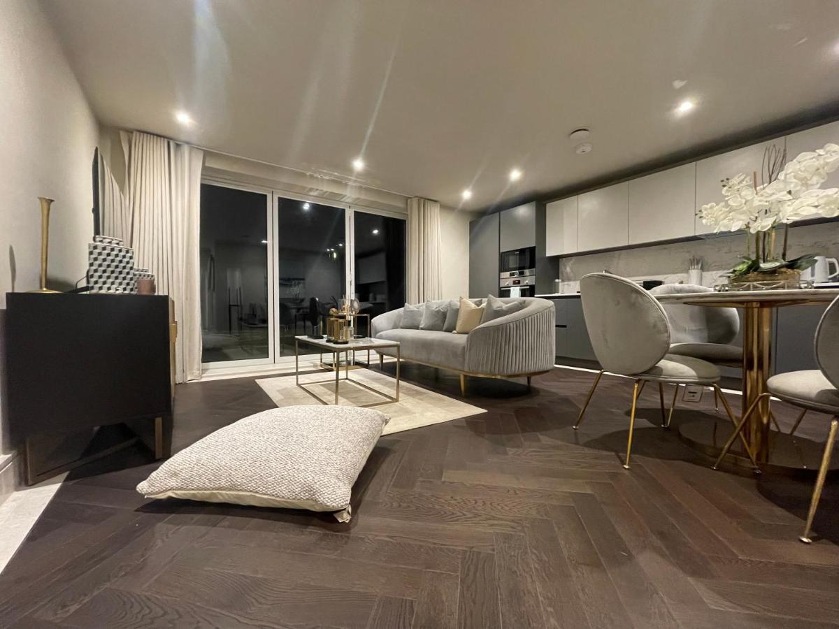 Ferienwohnung Sophisticated 1Br, 1 Ba Chigwell Designer Flat Chcl F2 Exterior foto