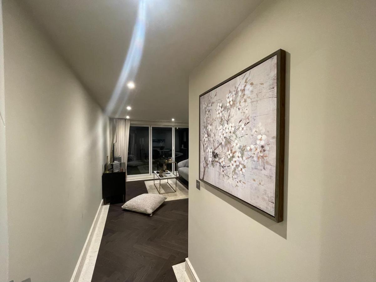 Ferienwohnung Sophisticated 1Br, 1 Ba Chigwell Designer Flat Chcl F2 Exterior foto